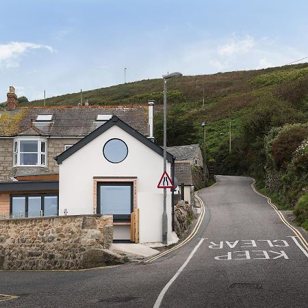 The Old Beach Store Sennen Cove Bagian luar foto